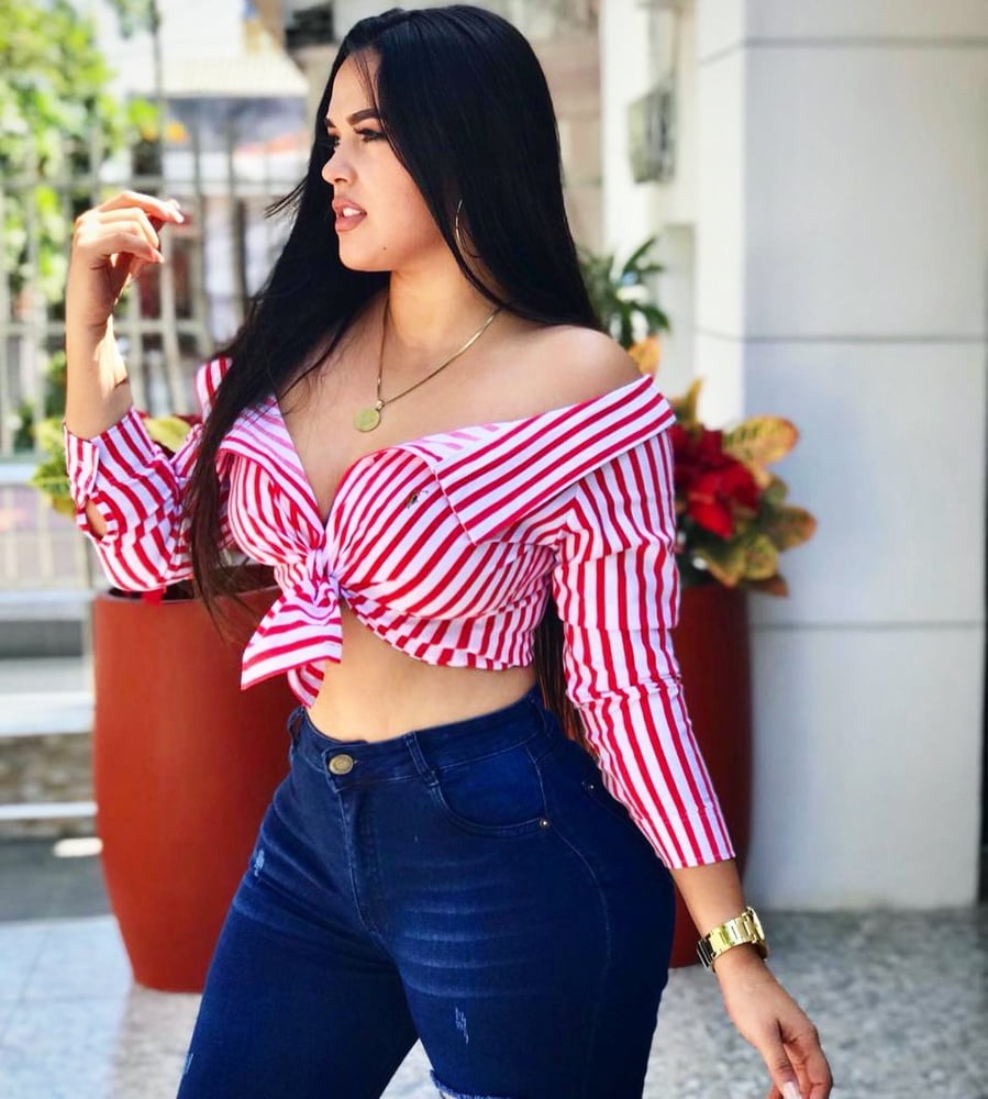 Gisella, Colombia #97179414
