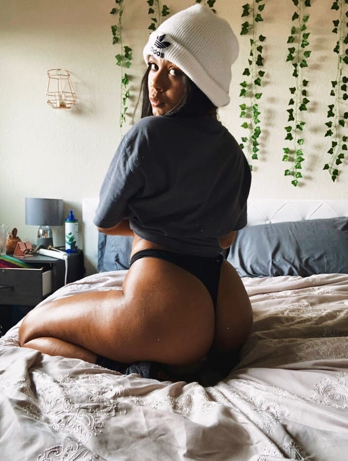 Merlina exposed biig time
 #93385118