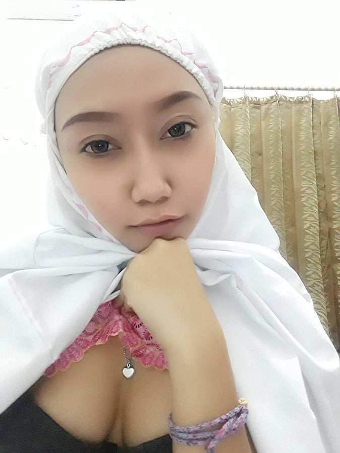 Indonesian Hijaber 1 #100629868