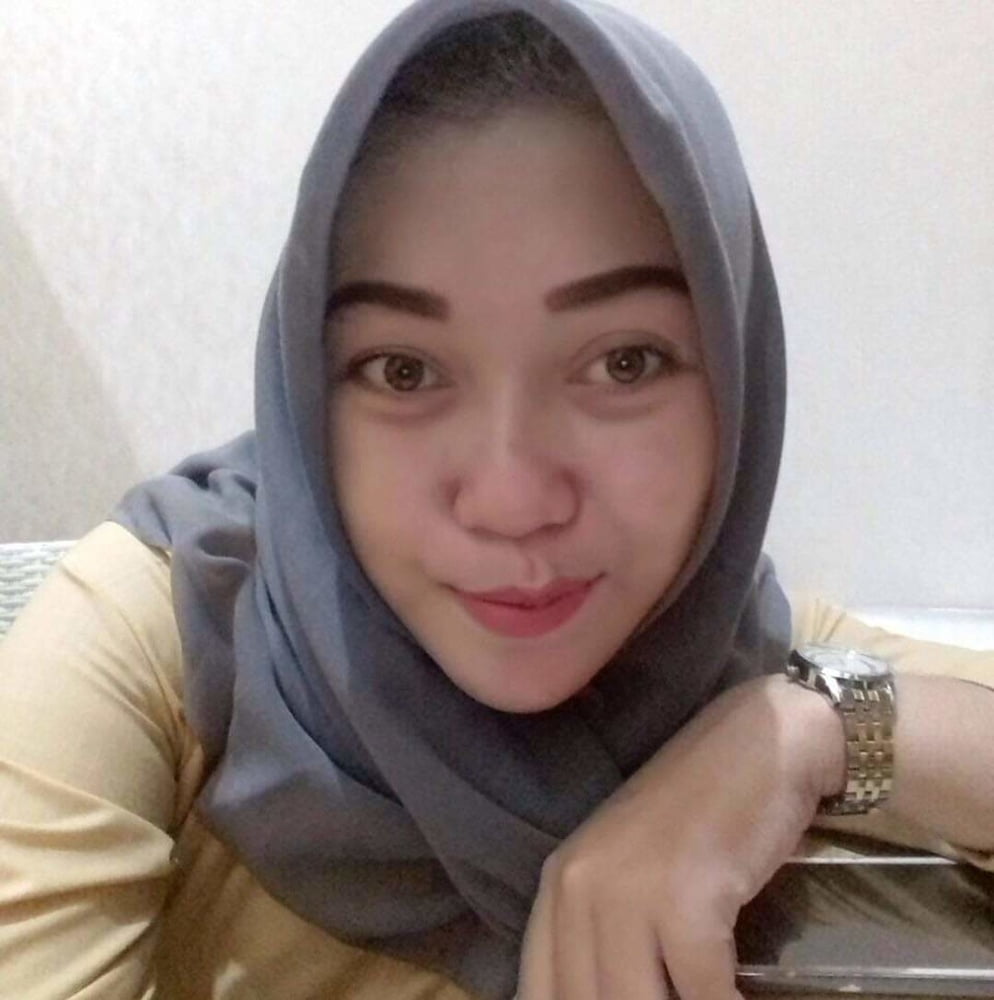 Indonesian Hijaber 1 #100629893