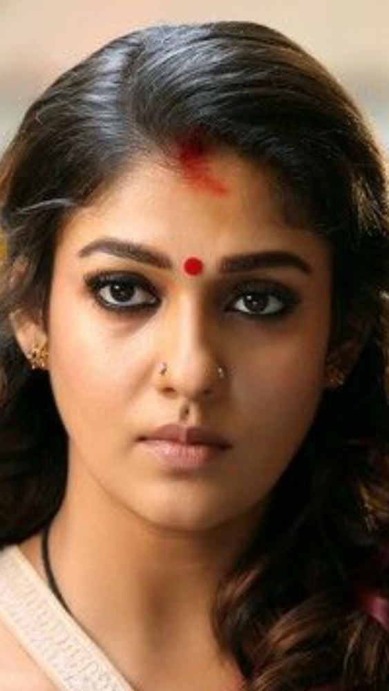 Nayanthara cum faccia
 #95096822