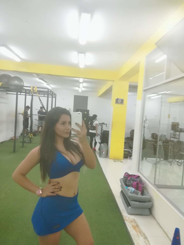 Nicole, Peru #92138427