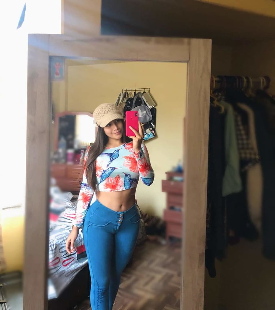 Nicole, Peru #92138450