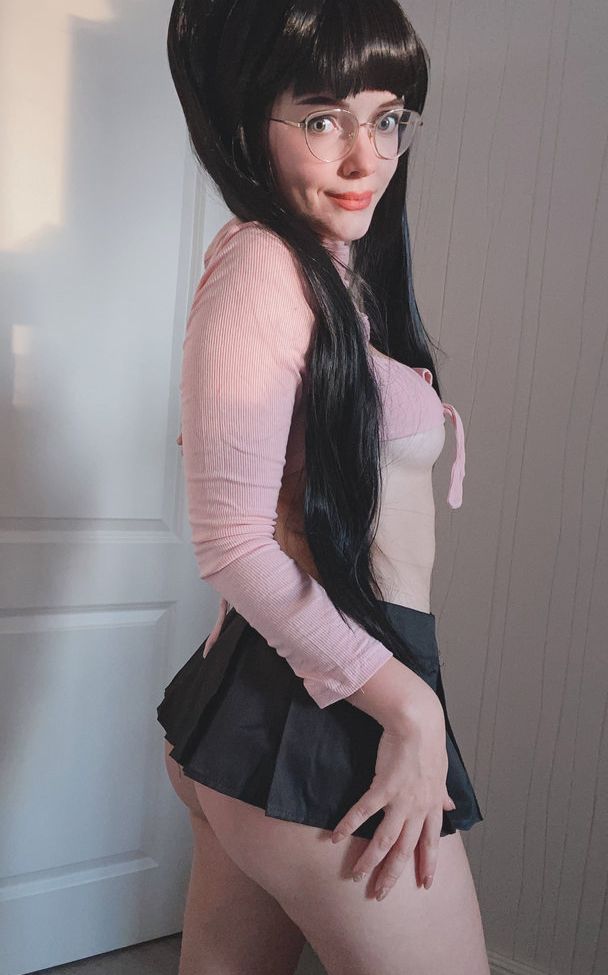 Evenink Cosplay desnuda #107686495