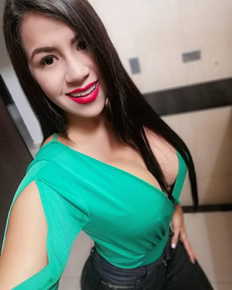 Latina diosa 4
 #97005295