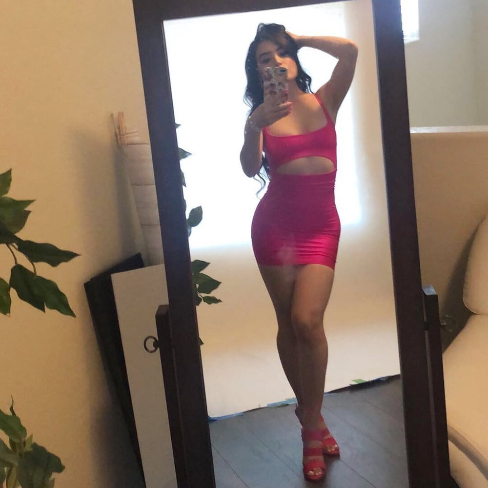 Sexy milf latina che ama la doppia perforazione anale foto (1)
 #88559819
