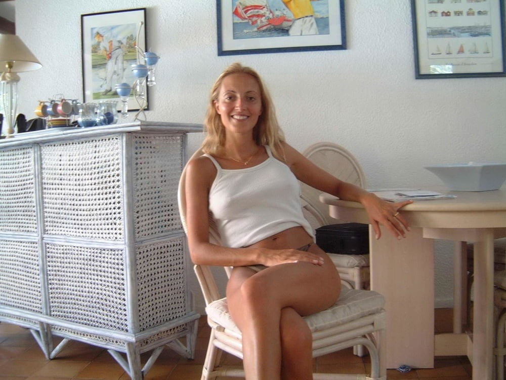 Sexy blonde milf
 #105107061