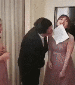 Gifs 265
 #87567798