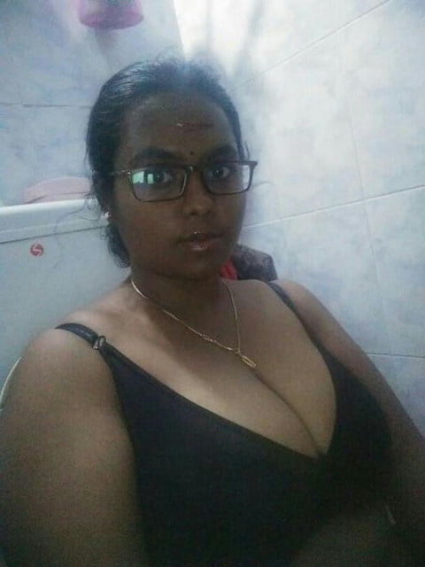 Young tamil college Indian girlfreind big boobs #96478882