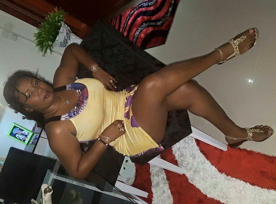 Mamis 53 #90331947