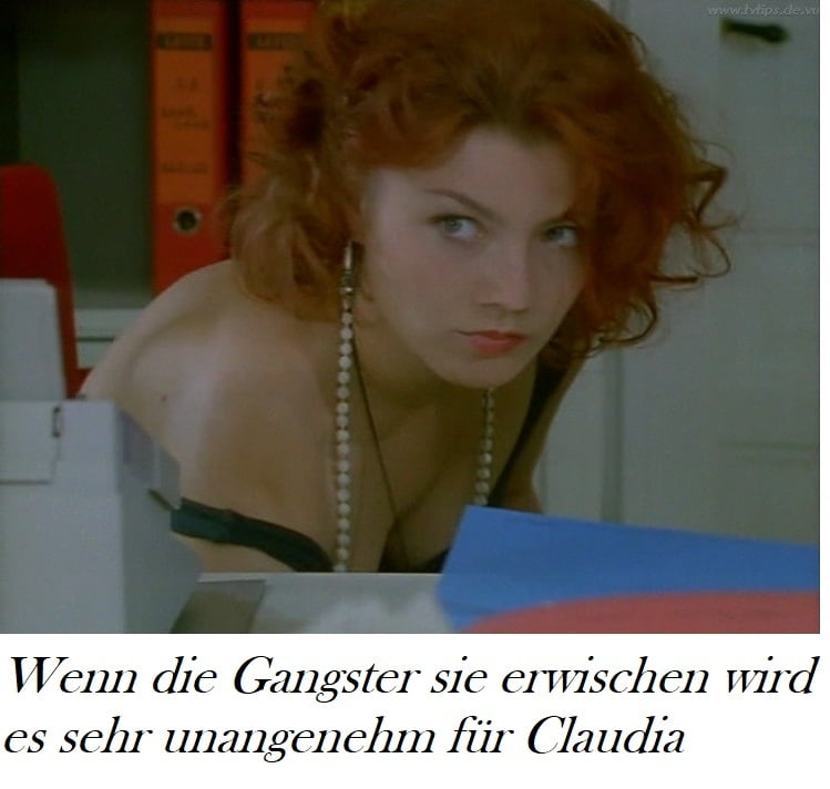 Claudia schmutzler - deutsche captions
 #94200751