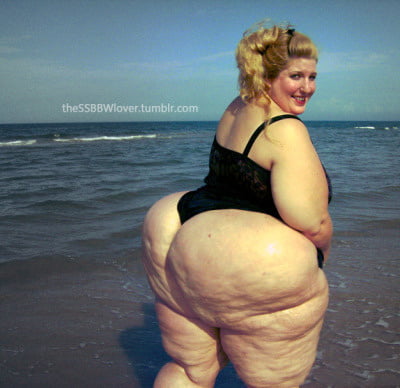 黒髪と青髪のゴルダ
 #105749147