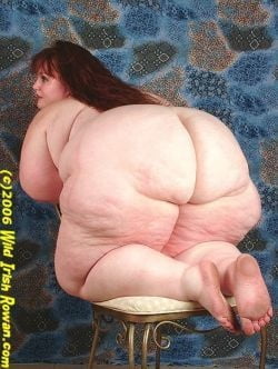 黒髪と青髪のゴルダ
 #105749157