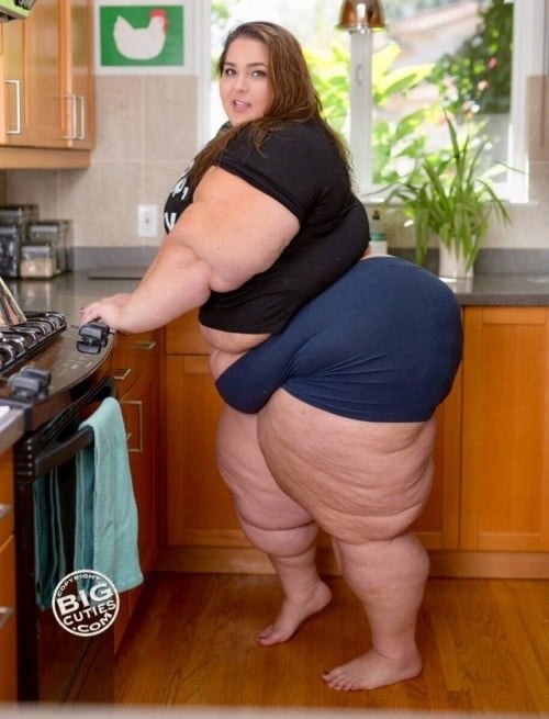 黒髪と青髪のゴルダ
 #105749255