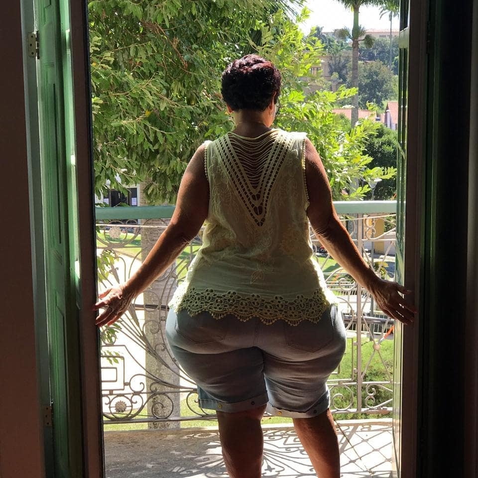 黒髪と青髪のゴルダ
 #105749530