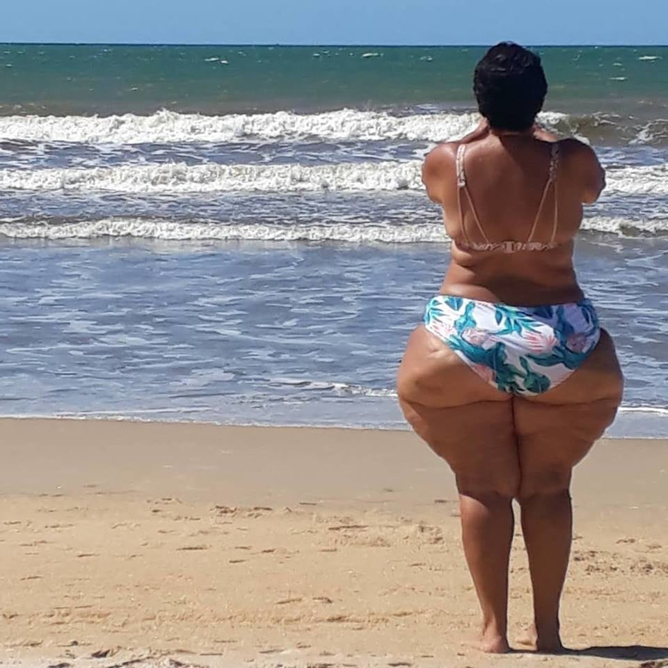 黒髪と青髪のゴルダ
 #105749533