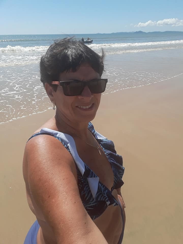 黒髪と青髪のゴルダ
 #105749561