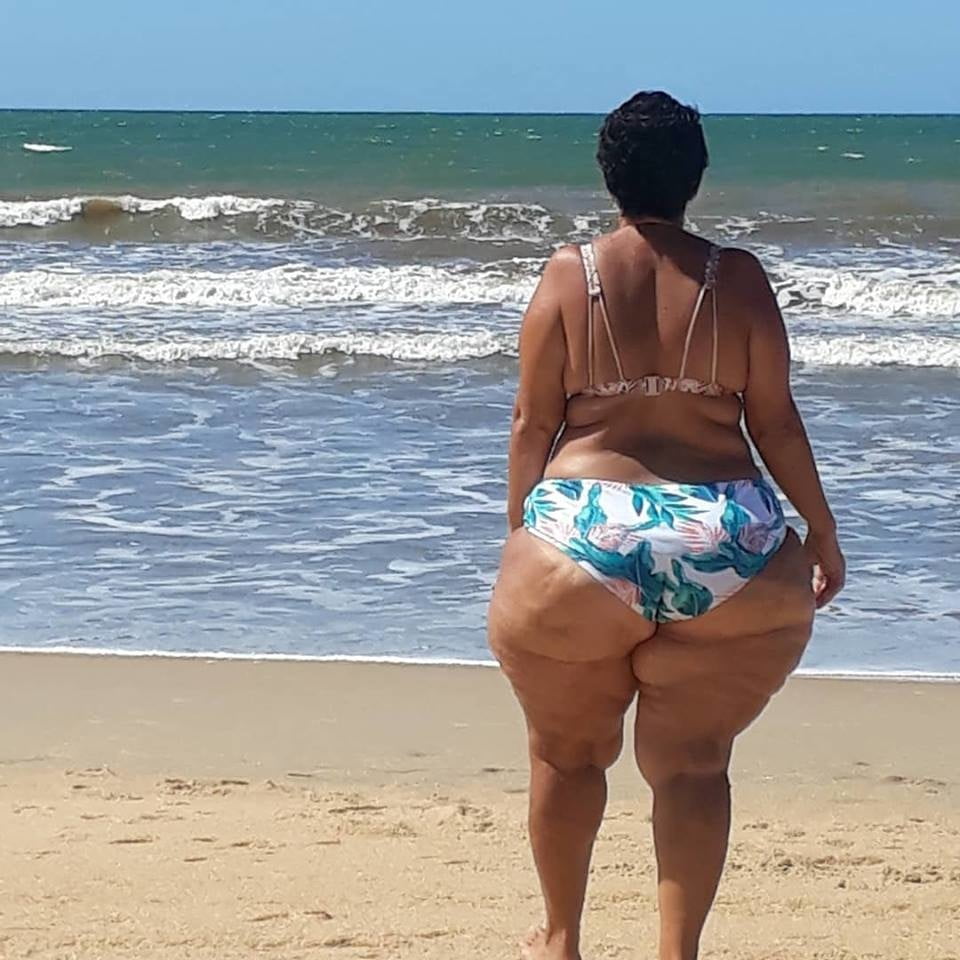 黒髪と青髪のゴルダ
 #105749562