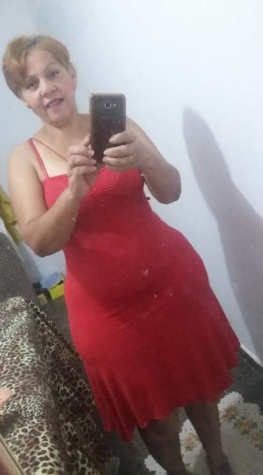 黒髪と青髪のゴルダ
 #105749580