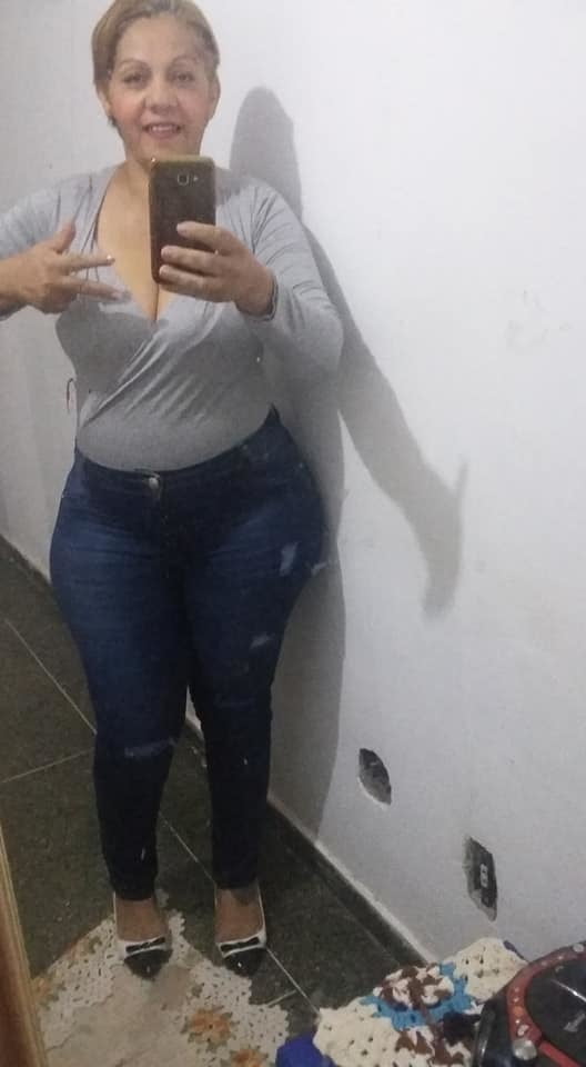 黒髪と青髪のゴルダ
 #105749587