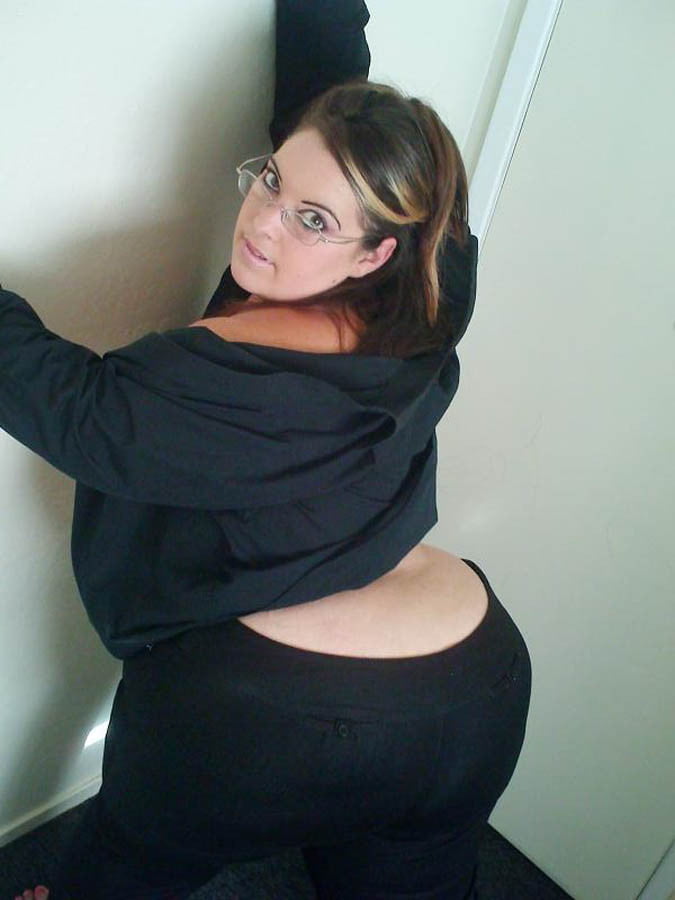 黒髪と青髪のゴルダ
 #105749592