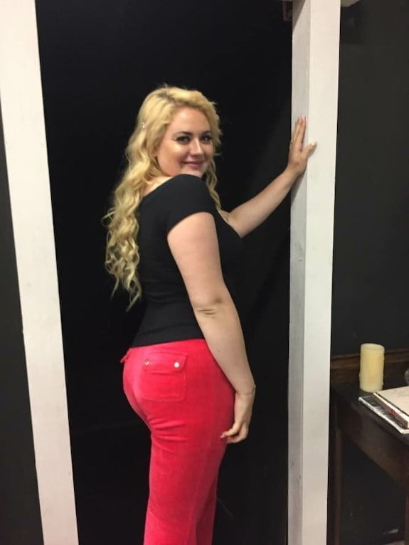 Rubia amateur
 #100902640