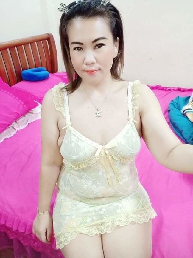 Ibu di rumah susu besar #91837803