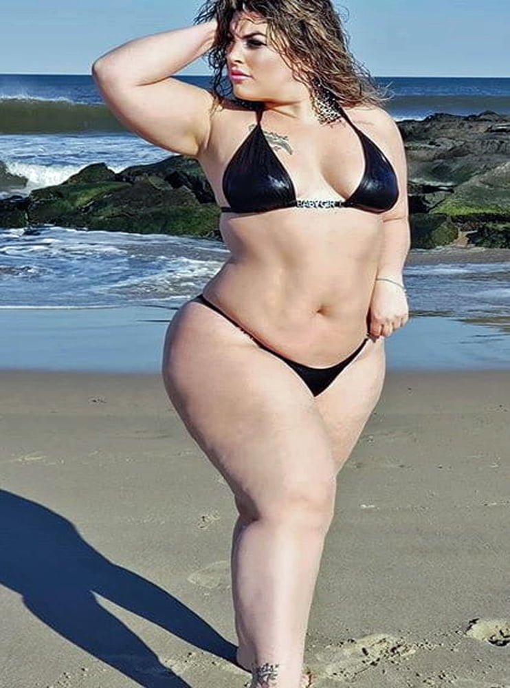 Las chicas más sexys del mundo
 #90405561