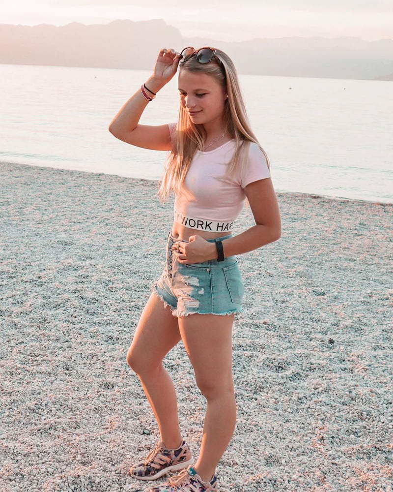 Lisa Kueppers #82202679