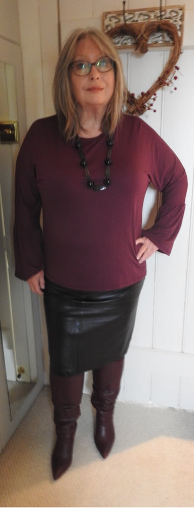 Milfs & Gilfs in Stiefeln Nr.13
 #102779489