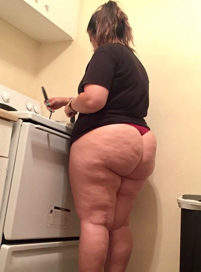 Random cellulite ass
 #97180530