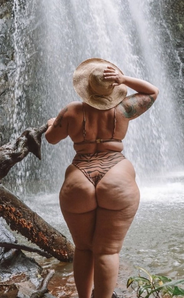 Random cellulite ass
 #97180569