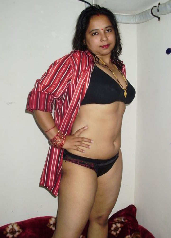 Ragazza Desi 2
 #81730715