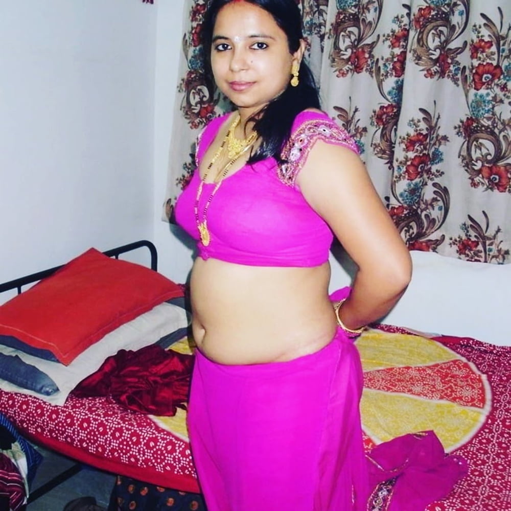 Ragazza Desi 2
 #81730752