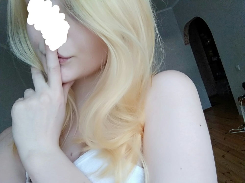 Pale blondie #104435475