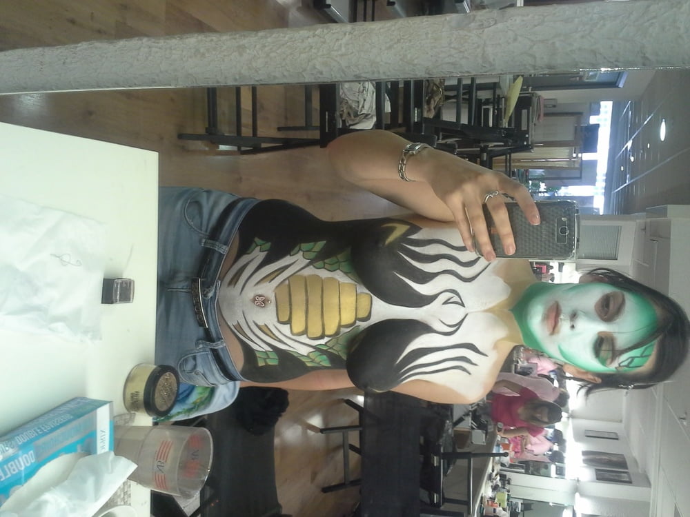 露出した妻たち7
 #93106591