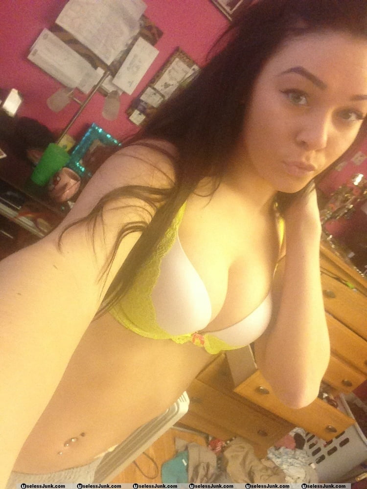 露出した妻たち7
 #93106626