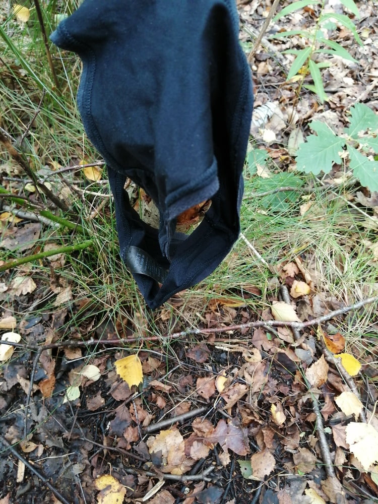 Knickers outside #80714020