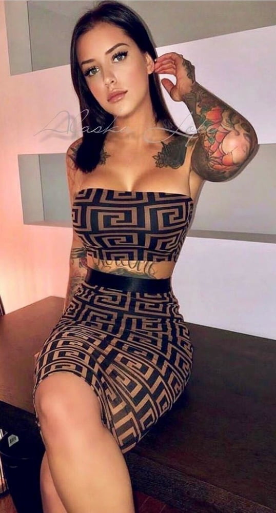 Sexy women #196
 #92914410