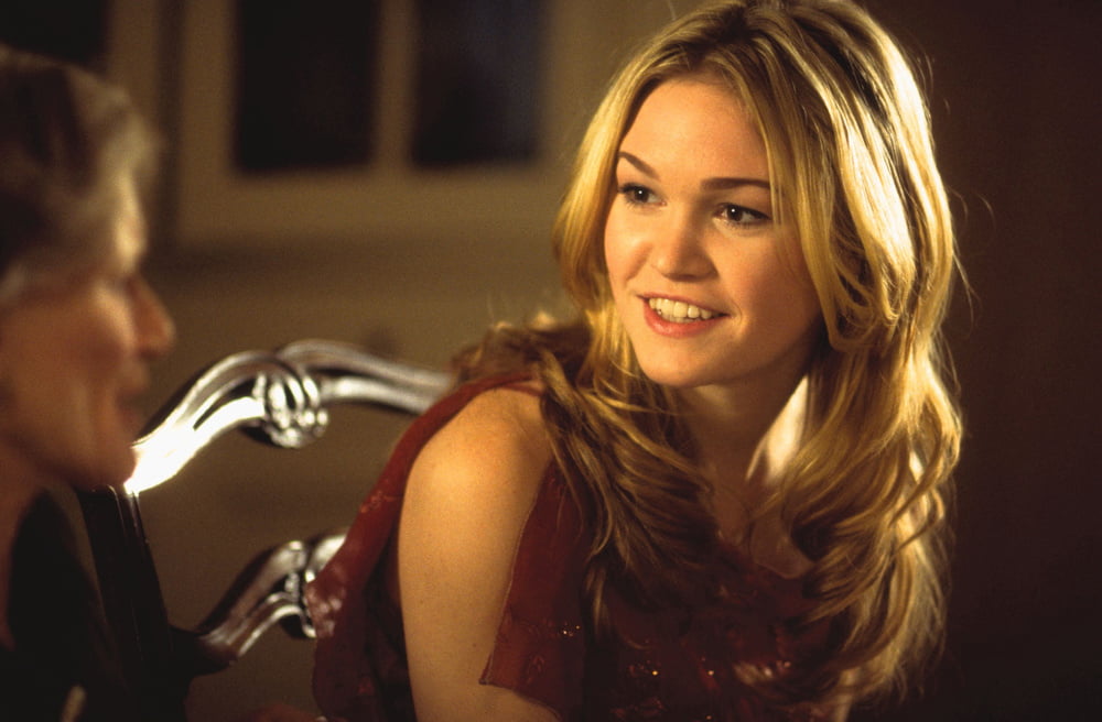 Julia stiles
 #98241311