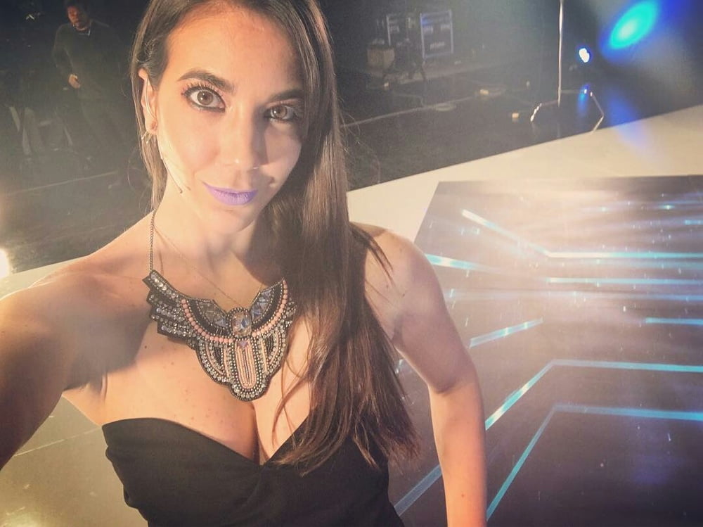 Chiara Pinasco Presentadora de TV Peruana #90611384