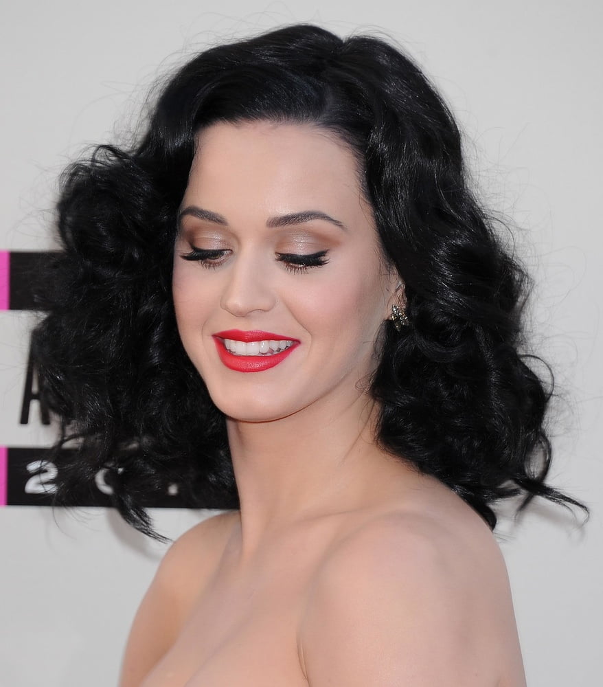 Katy perry slut tagebuch 2020
 #105766105