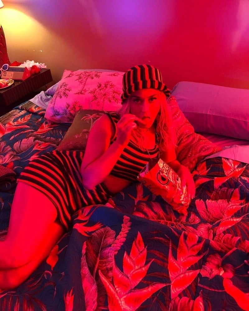 Katy Perry Slut Diary 2020 #105766306