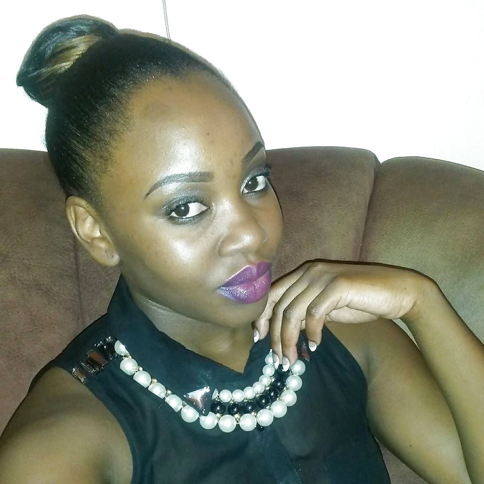 Erdnussbutter
 #88247109