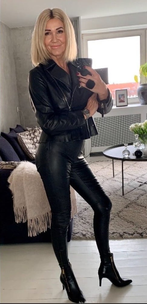 Hot mature Danish mom in leather pants #106168674