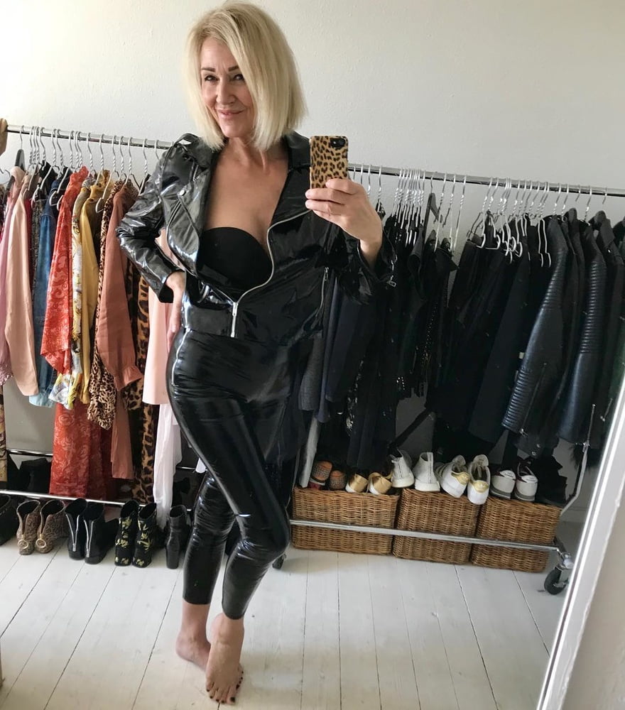 Hot mature Danish mom in leather pants #106168701