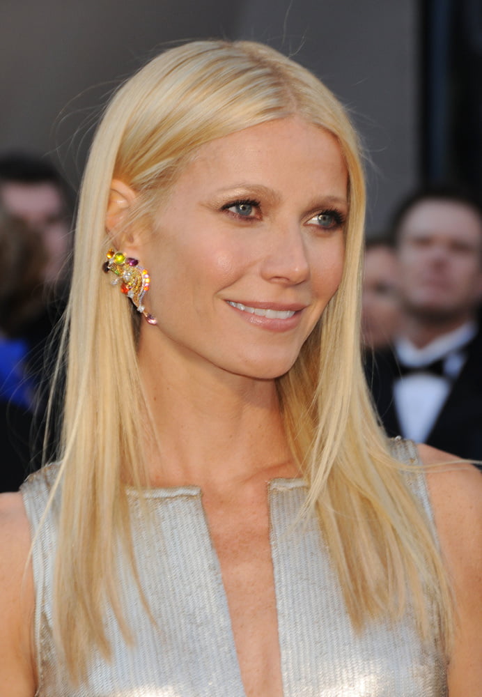 Sexy gwyneth - 2011
 #98790018
