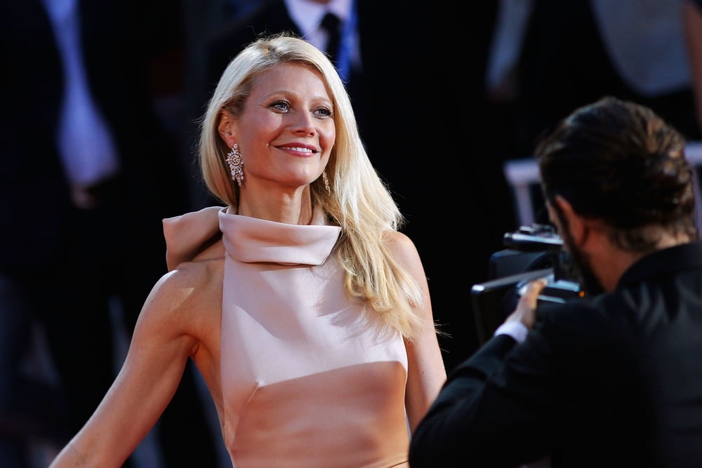 Sexy gwyneth - 2011
 #98790102