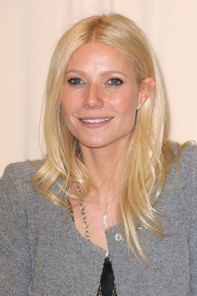 Sexy gwyneth - 2011
 #98790169