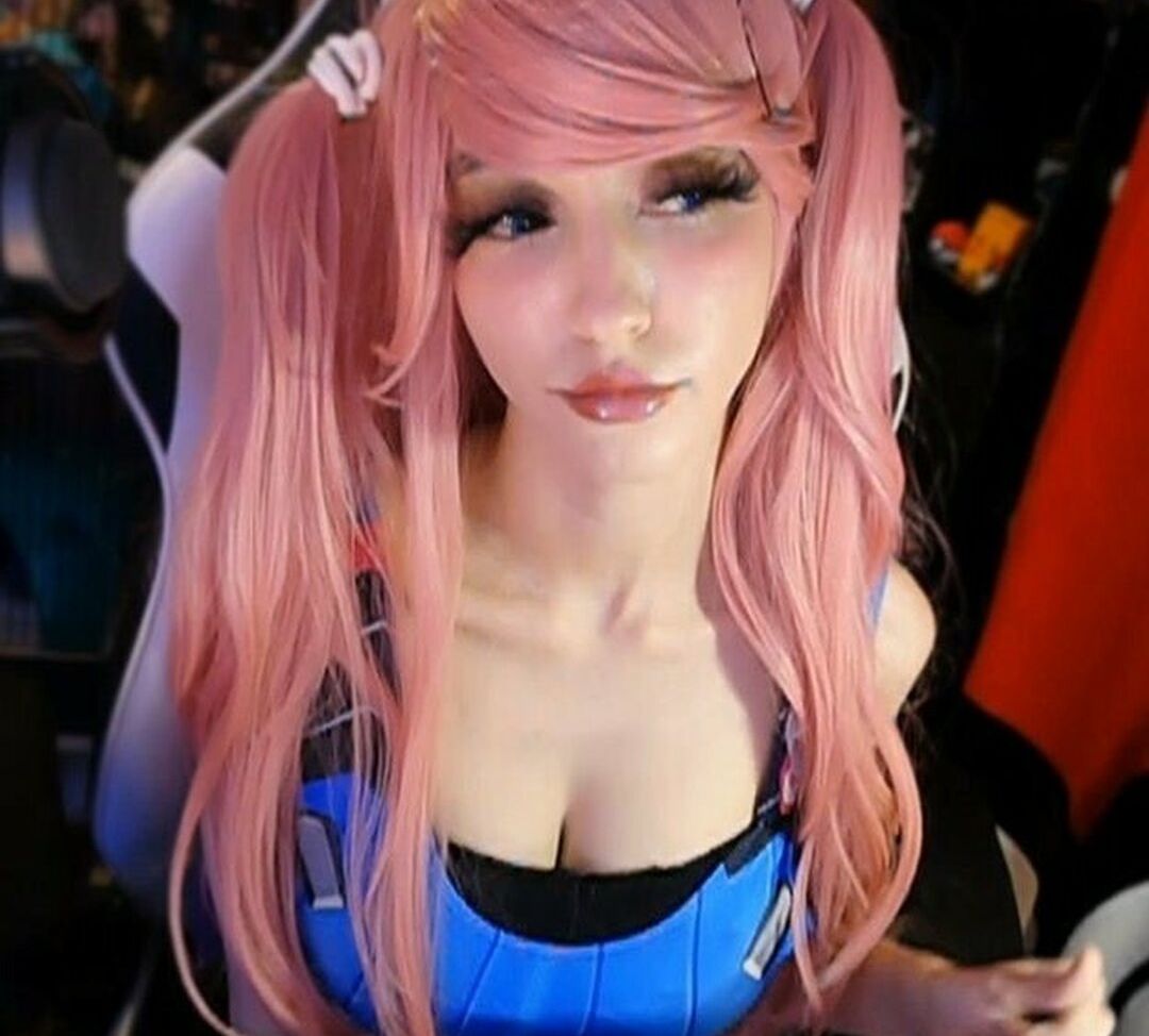 Faellu desnuda #108181571